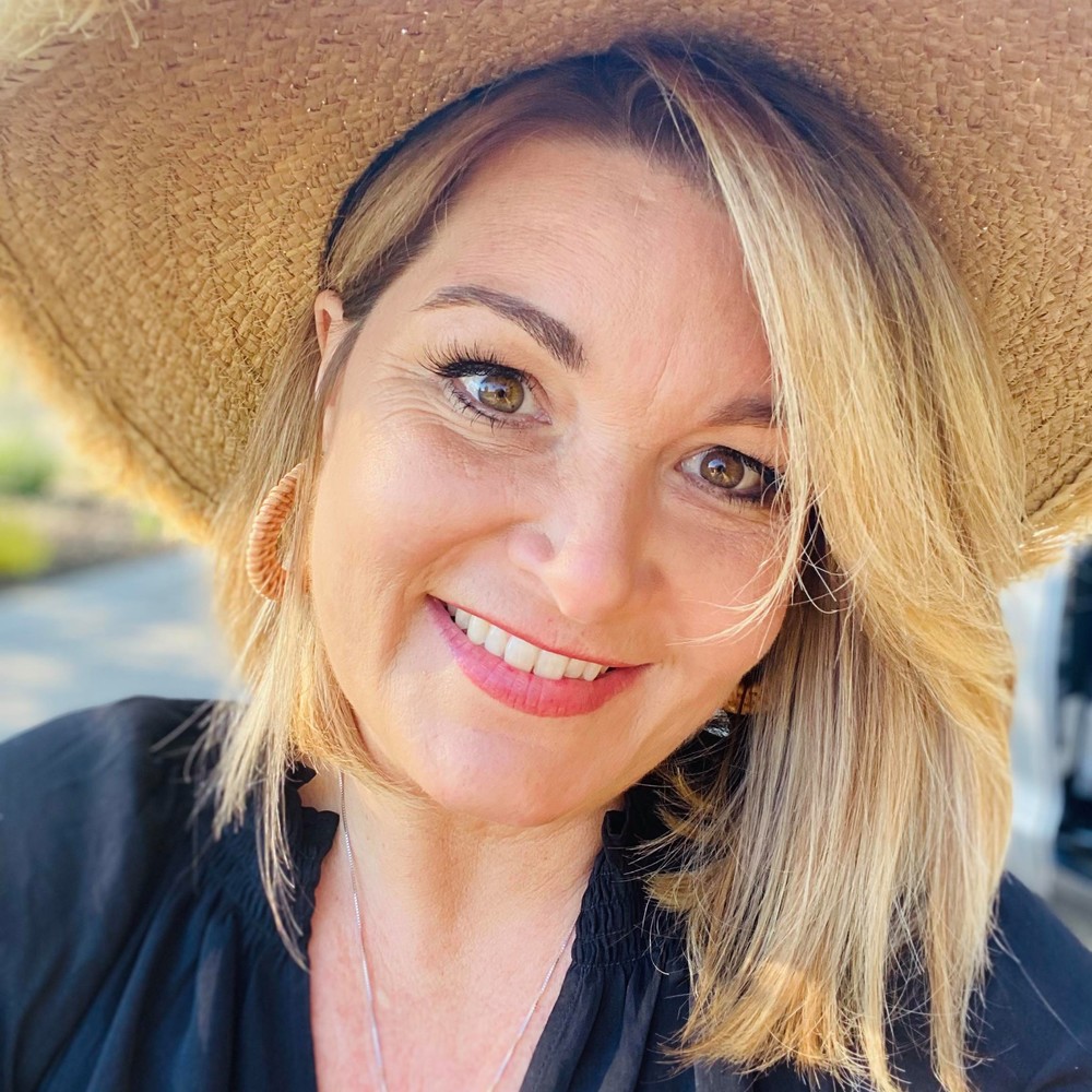 Meet your Posher, Jenny